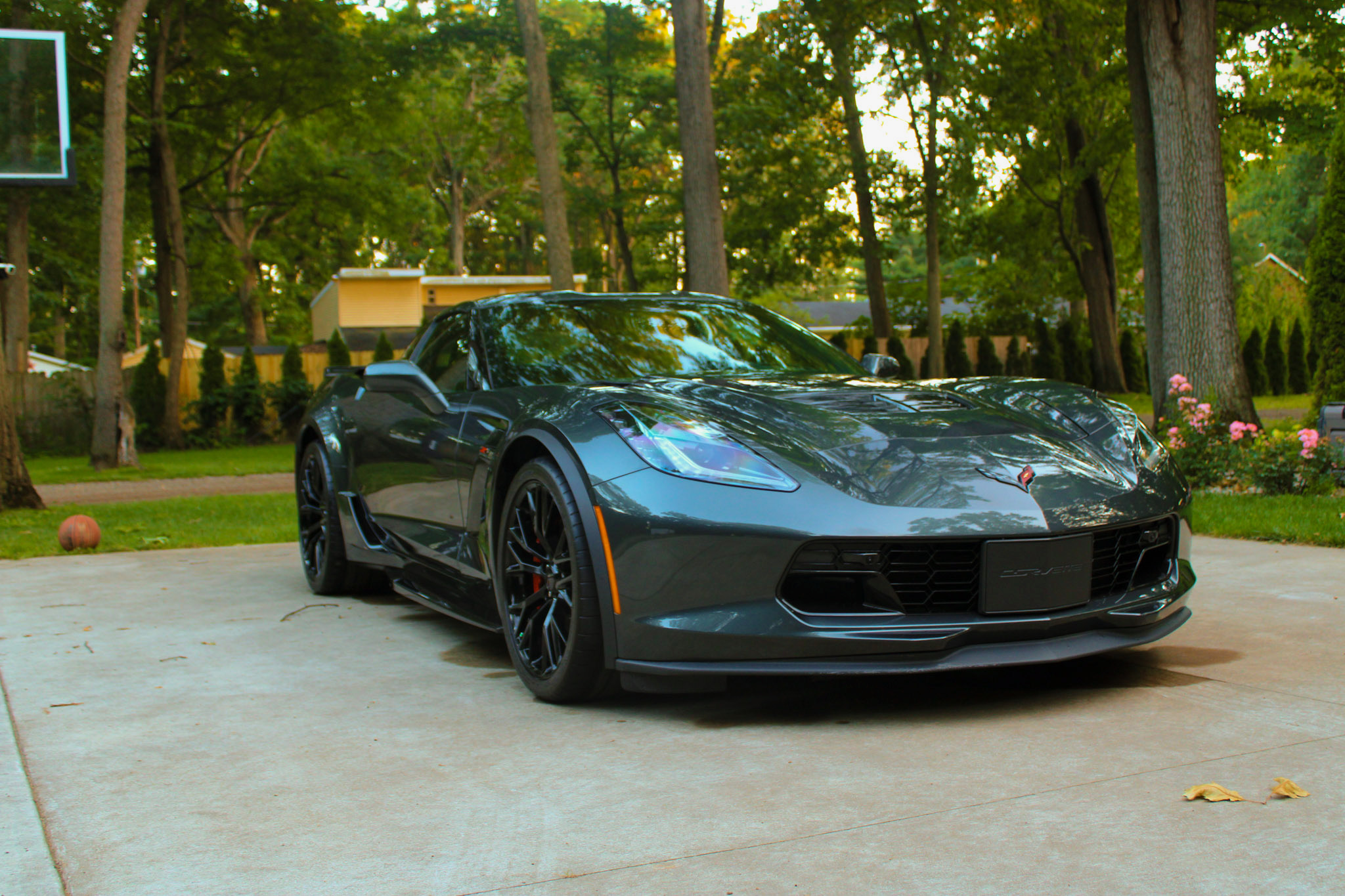 2018 Corvette Z06 - Front view on the driveway