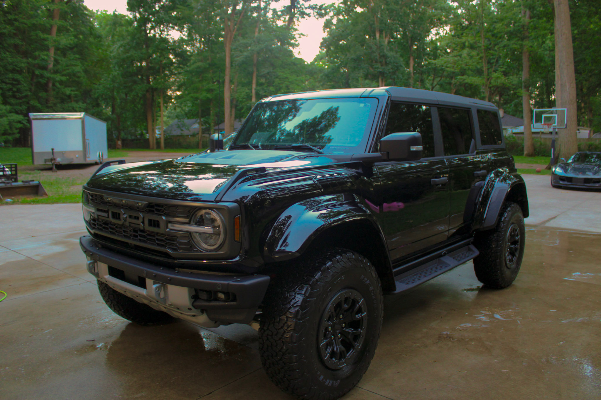 Ford Bronco Raptor - Front view with grille